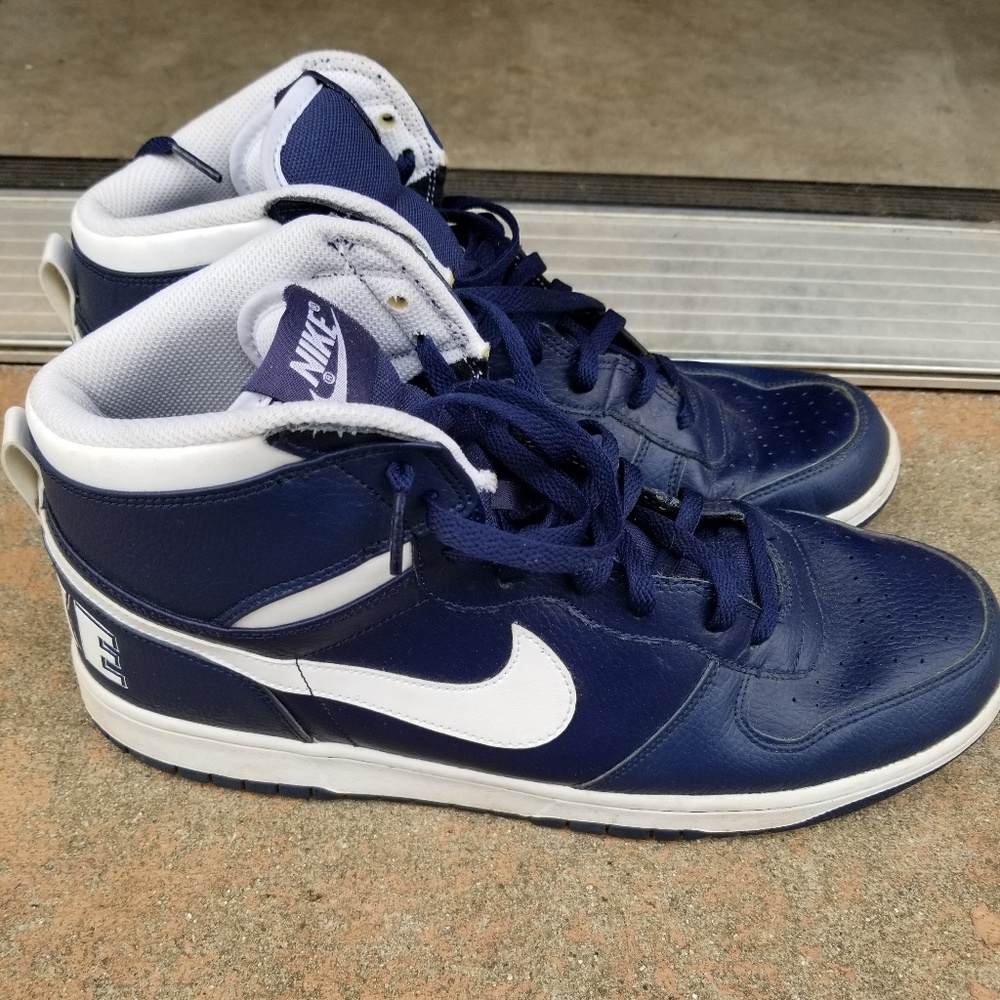Nike shoes